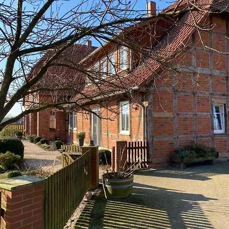 Hof Falke Apartamento *